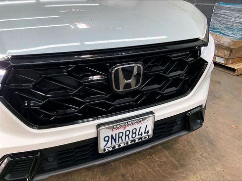 Used 2025 Honda CR-V Sport-L image 32