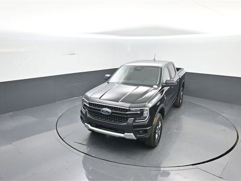 New 2025 Ford Ranger XLT w/ Equipment Group 301A High image 21