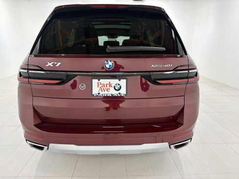 Used 2026 BMW X7 xDrive40i AWD/4WD image 4