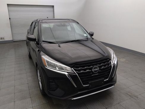 Used 2024 Nissan Kicks S FWD image 14
