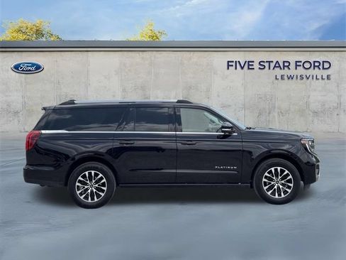 Used 2025 Ford Expedition Max Platinum AWD/4WD image 3