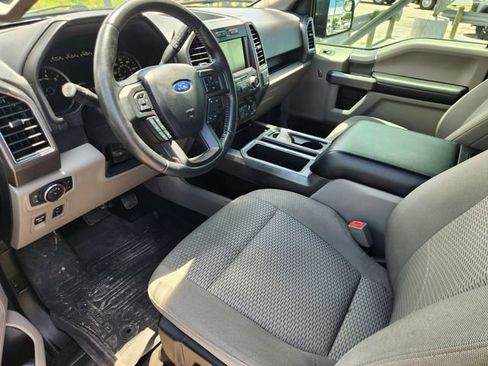 Used 2019 Ford F150 XLT w/ Equipment Group 302A Luxury AWD/4WD image 9