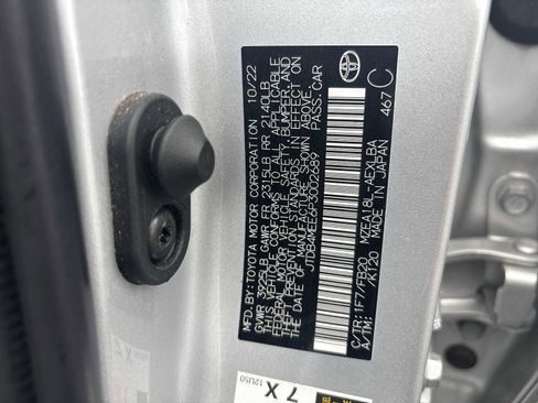 Used 2023 Toyota Corolla LE image 23