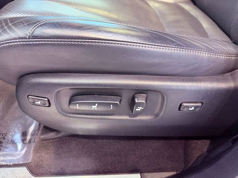 Used 2019 Lexus LX 570 570 LUXURY/MARK LEV/HEAD UP/36 image 22