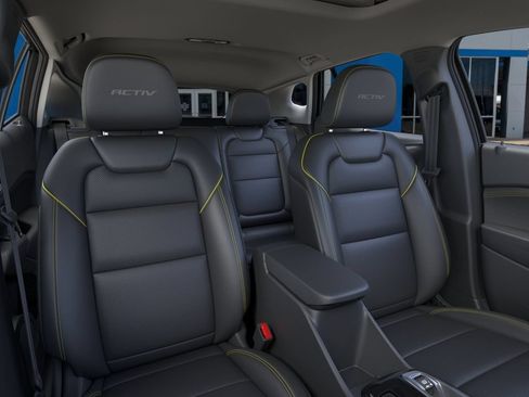 New 2026 Chevrolet Trax ACTIV w/ Sunroof Package FWD image 16