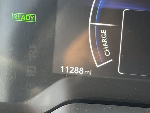 Used 2026 Toyota Corolla LE FWD image 12