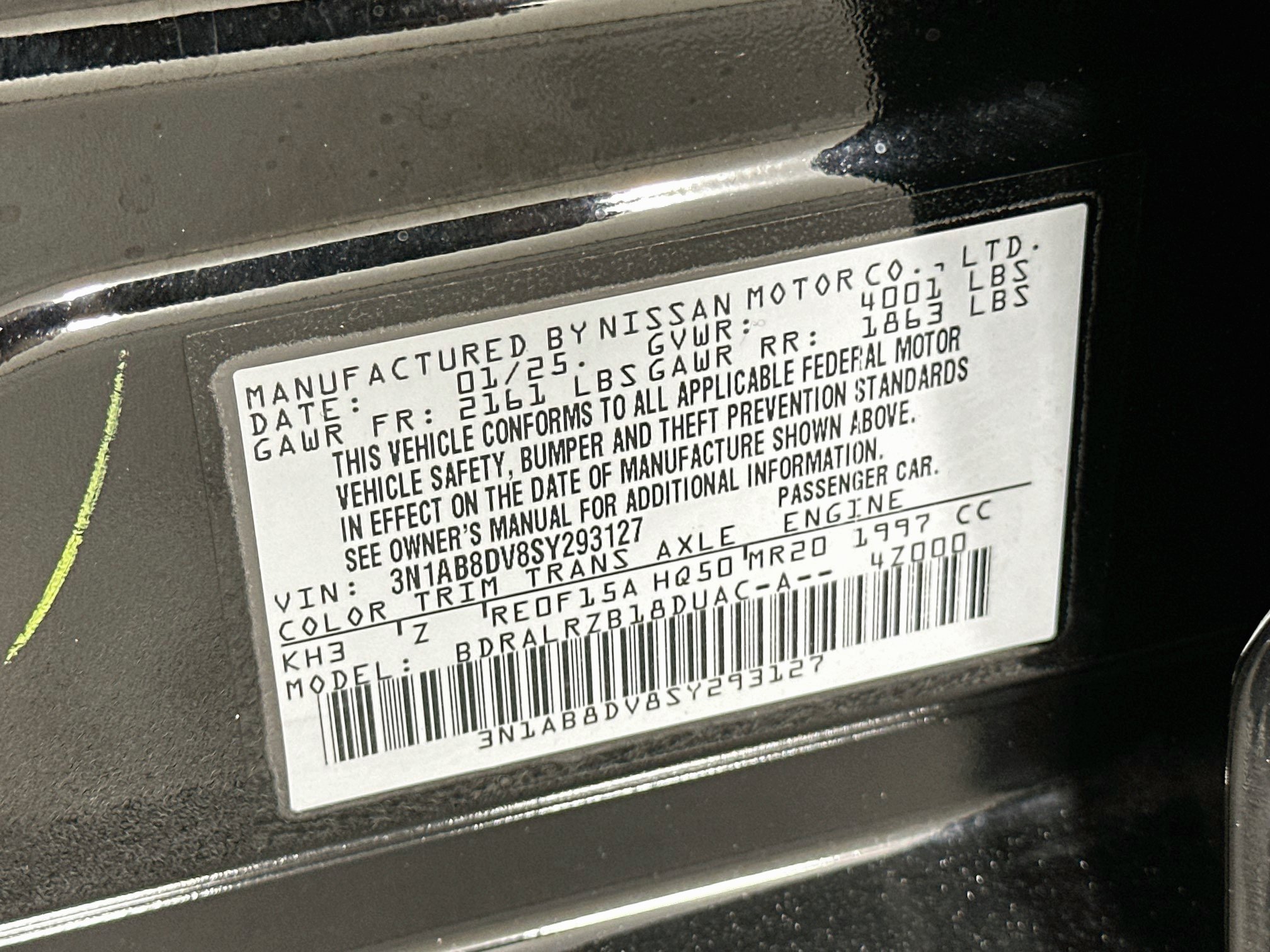 Used 2025 Nissan Sentra SR w/ Midnight Edition FWD image 12