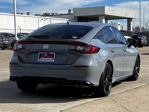 Used 2026 Honda Civic Sport image 4