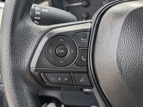 Used 2025 Toyota Corolla LE image 22