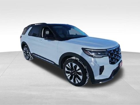 Used 2026 Ford Explorer Platinum w/ LUX Leather Package image 2