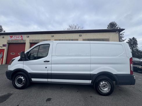 Used 2015 Ford Transit 150 130 Low Roof image 3
