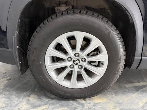 Used 2024 Toyota Grand Highlander AWD image 29