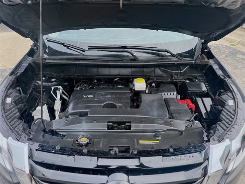 Used 2022 Nissan Pathfinder SL image 31