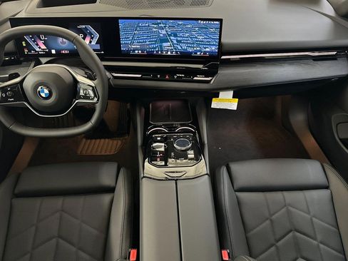 Used 2026 BMW 530i w/ Premium Package image 15