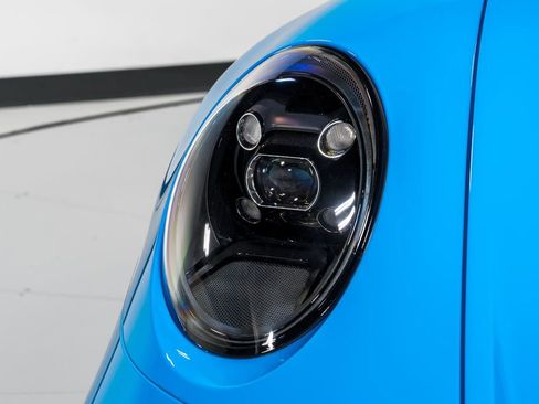 Used 2022 Porsche 911 GT3 image 41