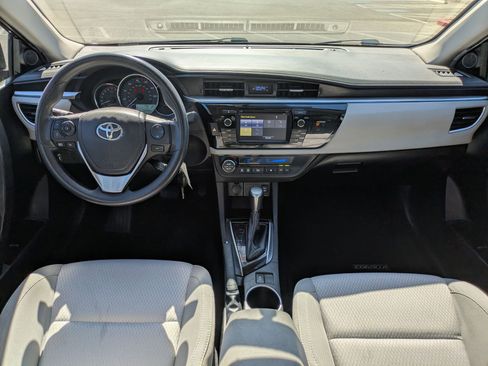 Used 2015 Toyota Corolla LE w/ Body Protection Package #1 FWD image 24