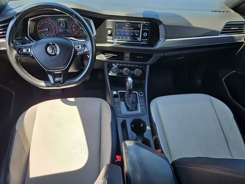 Certified 2020 Volkswagen Jetta R-Line w/ R-Line Cold Weather Package FWD image 15