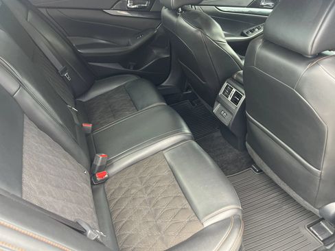 Used 2019 Nissan Maxima SR w/ Premium Package FWD image 19
