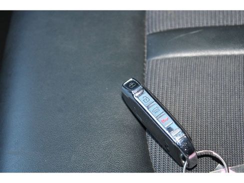 Used 2024 Kia K5 GT-Line image 33