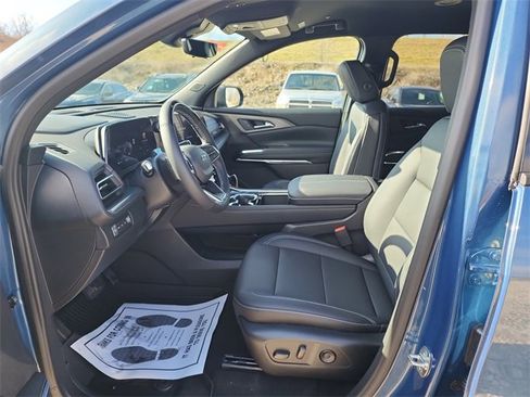 New 2026 Chevrolet Traverse LT w/ Enhanced Driving Package image 19