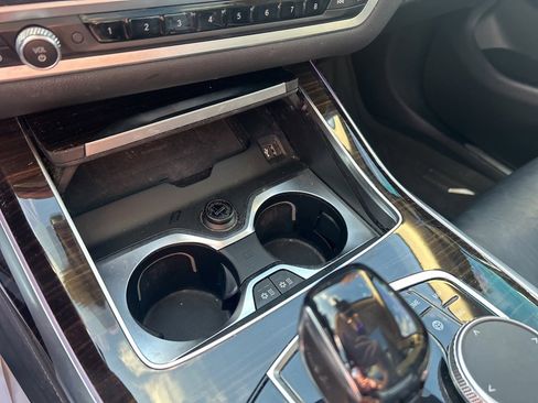 Used 2019 BMW X7 xDrive50i w/ Premium Package image 20