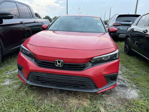 Used 2023 Honda Civic EX image 6