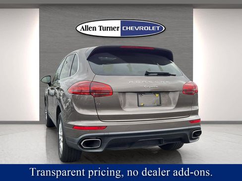 Used 2016 Porsche Cayenne image 9