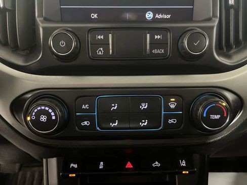 Used 2022 Chevrolet Colorado LT w/ Fleet Safety Package image 21