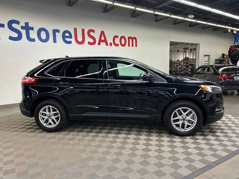 Used 2023 Ford Edge SEL AWD/4WD image 9