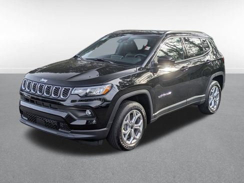 New 2026 Jeep Compass Latitude image 1