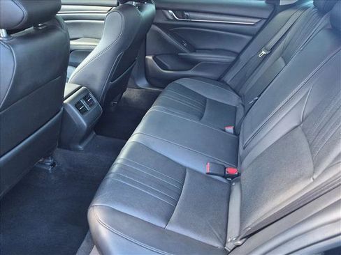 Used 2019 Honda Accord EX-L image 19