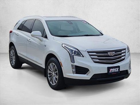 Used 2019 Cadillac XT5 Luxury image 3