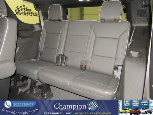 Used 2025 GMC Yukon Elevation w/ LPO, Yukon Black Package image 20