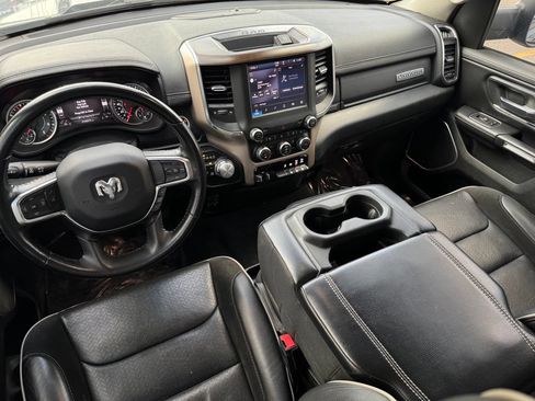 Used 2022 RAM 1500 Laramie AWD/4WD image 14