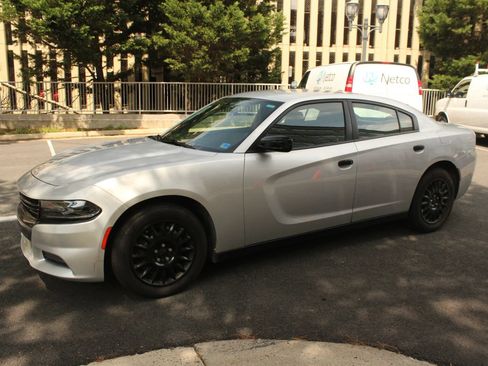 Used 2019 Dodge Charger Police AWD/4WD image 12