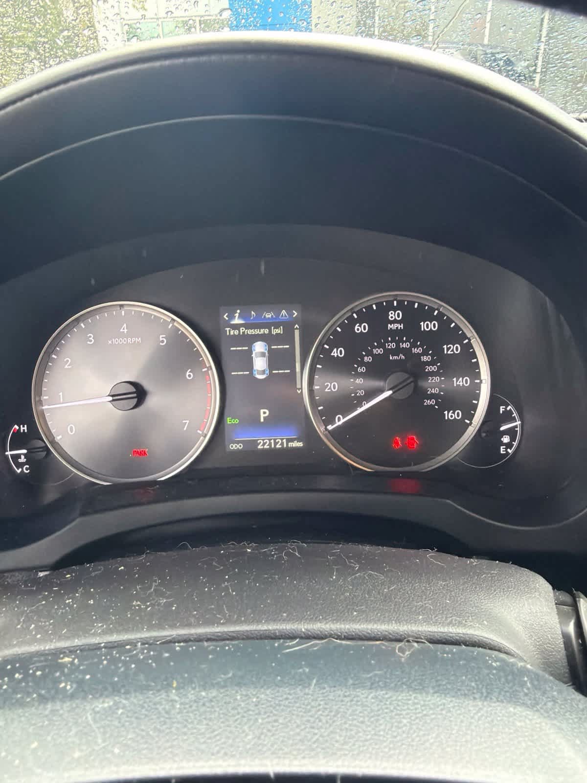 Used 2024 Lexus RC 300 RWD image 2