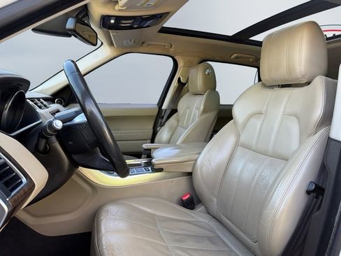 Used 2016 Land Rover Range Rover Sport HSE image 18