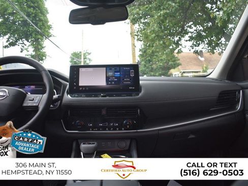Used 2026 Nissan Rogue SL FWD image 28