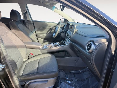 Certified 2023 Hyundai Kona SE image 19