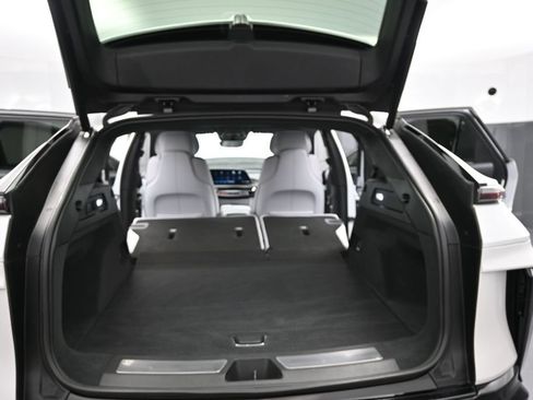 Certified 2024 Cadillac Lyriq Sport AWD/4WD image 19