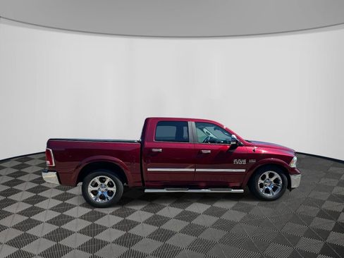 Used 2017 RAM 1500 Laramie AWD/4WD image 7
