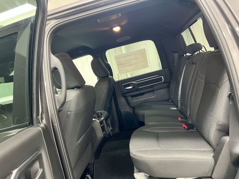 New 2026 RAM 2500 Big Horn AWD/4WD image 23