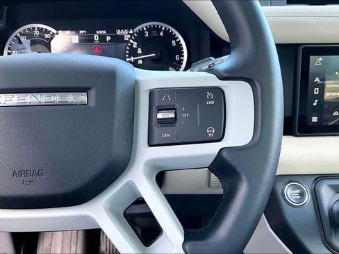 Used 2023 Land Rover Defender 110 SE AWD/4WD image 12