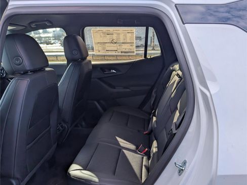 New 2026 Chevrolet Equinox LT w/ Convenience Package II image 10