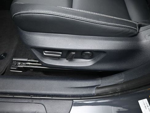 Certified 2025 Toyota Camry SE w/ Convenience Package image 7