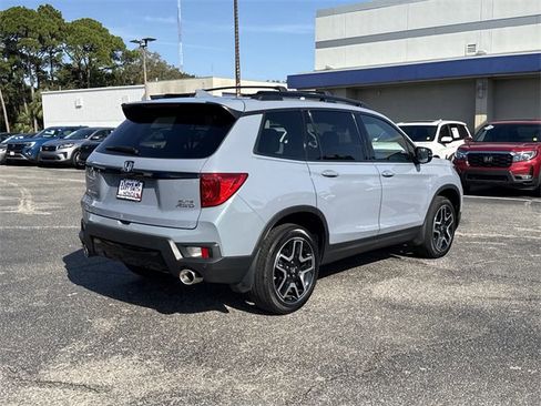Certified 2023 Honda Passport Elite image 5