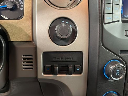 Used 2013 Ford F150 XLT w/ Luxury Equipment Group AWD/4WD image 16