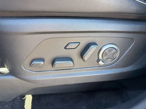 Used 2024 Hyundai Palisade Calligraphy FWD image 25