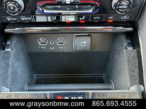 Used 2022 Jeep Grand Cherokee L Limited AWD/4WD image 27
