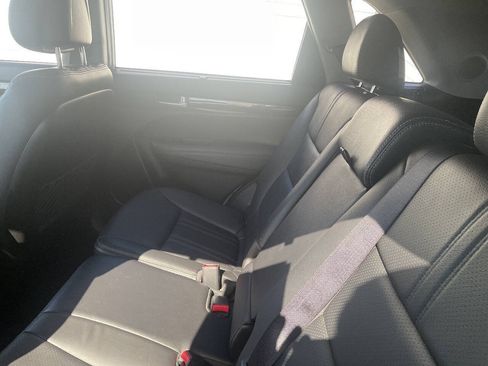 Used 2014 Kia Sorento EX w/ EX V6 Touring Package AWD/4WD image 7